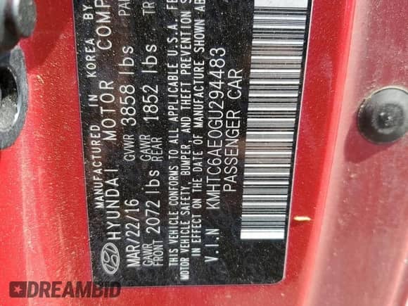 2016 Hyundai Veloster Turbo z VIN KMHTC6AE0GU294483, wystawiony jako Copart lot #60317345 z przebiegiem 86 045 mil mil oraz Szkoda całkowita • Salvage title. Historia ofert i sprzedaży dostępna na DreamBid. Obrazek 12.