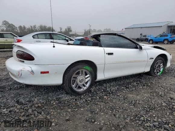✅ 1996 Chevrolet Camaro Z28 • VIN: 2G1FP32P4T2158628 • Лот: 79926504. Опубликован ранее на Copart с пробегом 210 864 миль. Бесплатный доступ к архиву аукционных продаж из США и подробный отчёт об истории автомобиля на DreamBid. Изображение 3.