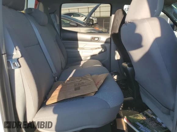 ✅ 2012 Toyota Tacoma • VIN: 5TFLU4EN8CX034423 • Lot: 90646005. Listed on Copart with Not provided. Free auction sales archive from the USA and detailed vehicle history report at DreamBid. Image 10.