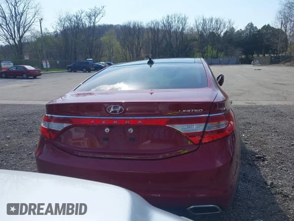 ✅ 2016 Hyundai Azera Limited • VIN: KMHFH4JG5GA524170 • Лот: 42065814. Опубликован ранее на IAAI с пробегом 73 607 миль. Бесплатный доступ к архиву аукционных продаж из США и подробный отчёт об истории автомобиля на DreamBid. Изображение 17.