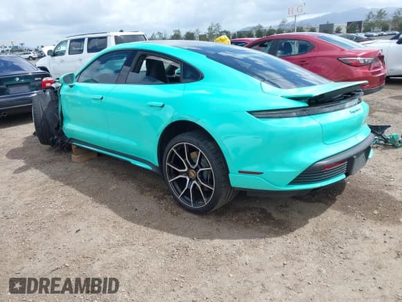 ✅ 2022 Porsche Taycan 4S • VIN: WP0AB2Y12NSA45396 • Lot: 41946433. Wystawiony na IAAI z przebiegiem 9 389 mil. Bezpłatny archiwum sprzedaży aukcyjnych z USA i szczegółowy raport historii pojazdu na DreamBid. Zdjęcie 3.