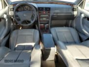 ✅ 2000 Mercedes-Benz C 230/260/280/320 • VIN: WDBHA29G7YA862910 • Lot: 71376664. Wystawiony na Copart z przebiegiem Nie podano. Bezpłatny archiwum sprzedaży aukcyjnych z USA i szczegółowy raport historii pojazdu na DreamBid. Zdjęcie 8.