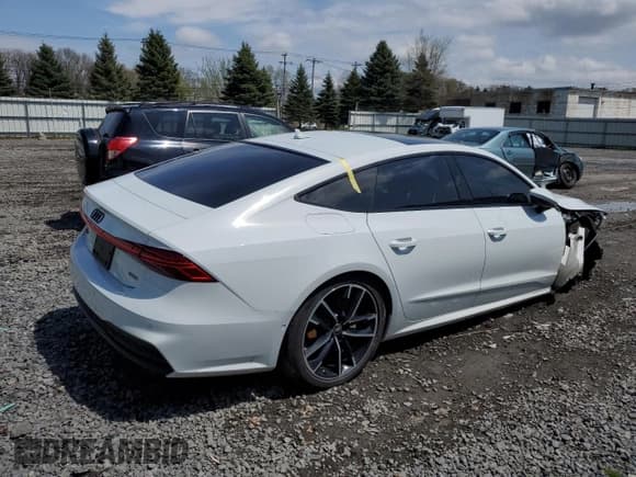 ✅ 2023 Audi A7 Prestige • VIN: WAUV2BF20PN039511 • Lot: 53065234. Wystawiony na Copart z przebiegiem 24 599 mil. Bezpłatny archiwum sprzedaży aukcyjnych z USA i szczegółowy raport historii pojazdu na DreamBid. Zdjęcie 3.