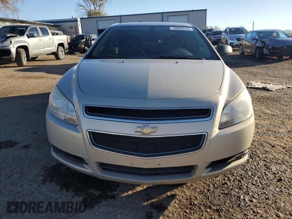 ✅ 2011 Chevrolet Malibu 1LS • VIN: 1G1ZB5E14BF335206 • Lot: 78506564. Listed on Copart with 90,280 mi. Free auction sales archive from the USA and detailed vehicle history report at DreamBid. Image 5.