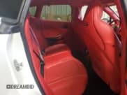 ✅ 2023 Aston Martin DBX • VIN: SD7VUJAW3PTV08474 • Lot: 66961574. Wystawiony na Copart z przebiegiem 3 449 mil. Bezpłatny archiwum sprzedaży aukcyjnych z USA i szczegółowy raport historii pojazdu na DreamBid. Zdjęcie 10.