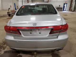 2011 Hyundai Azera Limited z VIN KMHFC4DFXBA532355, wystawiony jako Copart lot #47831735 z przebiegiem 235 832 mil mil oraz Czysty tytuł • Clean title. Historia ofert i sprzedaży dostępna na DreamBid. Obrazek 6.