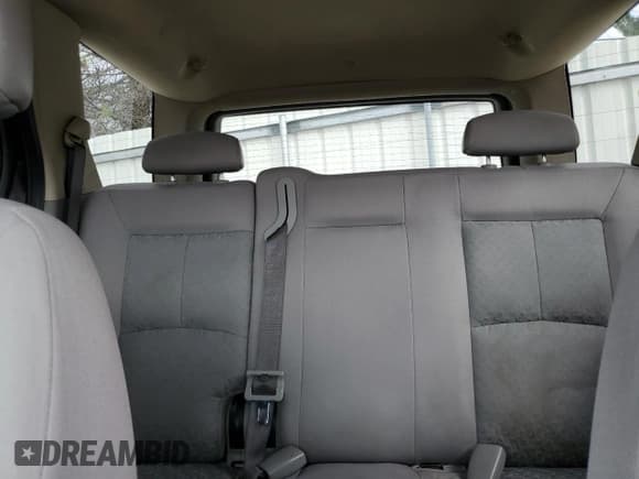 ✅ 2006 Saturn VUE • VIN: 5GZCZ33D66S896450 • Lot: 51587935. Wystawiony na Copart z przebiegiem 199 376 mil. Bezpłatny archiwum sprzedaży aukcyjnych z USA i szczegółowy raport historii pojazdu na DreamBid. Zdjęcie 10.