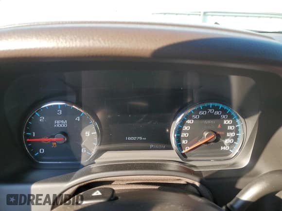 ✅ 2016 Chevrolet Suburban LTZ • VIN: 1GNSCJKC4GR352203 • Lot: 77547534. Wystawiony na Copart z przebiegiem 160 275 mil. Bezpłatny archiwum sprzedaży aukcyjnych z USA i szczegółowy raport historii pojazdu na DreamBid. Zdjęcie 9.