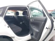 ✅ 2017 Nissan Sentra SV • VIN: 3N1AB7AP0HL686495 • Лот: 43443068. Опубликован ранее на IAAI с пробегом 155 319 миль. Бесплатный доступ к архиву аукционных продаж из США и подробный отчёт об истории автомобиля на DreamBid. Изображение 8.