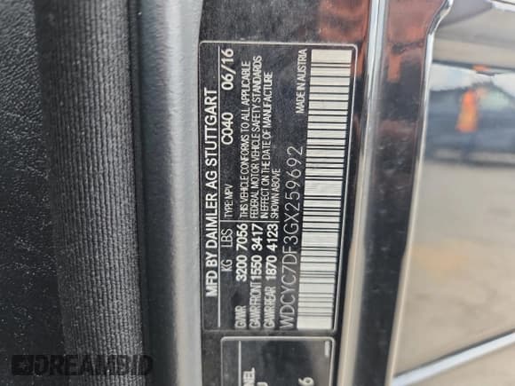 ✅ 2016 Mercedes-Benz G 63 AMG • VIN: WDCYC7DF3GX259692 • Lot: 62122755. Listed on Copart with 61,944 mi. Free auction sales archive from the USA and detailed vehicle history report at DreamBid. Image 13.