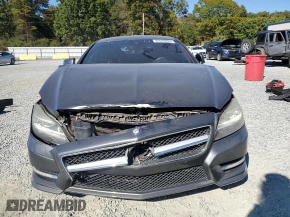 ✅ 2014 Mercedes-Benz CLS 550 • VIN: WDDLJ7DB5EA112590 • Лот: 86699055. Опубликован ранее на Copart с пробегом 120 742 миль. Бесплатный доступ к архиву аукционных продаж из США и подробный отчёт об истории автомобиля на DreamBid. Изображение 5.