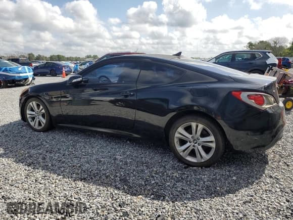 ✅ 2010 Hyundai Genesis Coupe Grand Touring • VIN: KMHHU6KHXAU010084 • Lot: 51584625. Wystawiony na Copart z przebiegiem 97 193 mil. Bezpłatny archiwum sprzedaży aukcyjnych z USA i szczegółowy raport historii pojazdu na DreamBid. Zdjęcie 2.