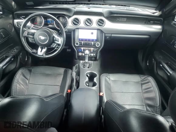 ✅ 2020 Ford Mustang EcoBoost • VIN: 1FATP8UH1L5146976 • Lot: 80506185. Listed on Copart with 67,960 mi. Free auction sales archive from the USA and detailed vehicle history report at DreamBid. Image 8.