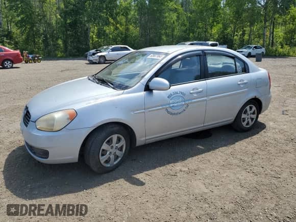 2009 Hyundai Accent L with VIN KMHCN45CX9U380796, listed as a Copart auction lot 63907964 with 314,258 mi miles and Non repairable. Bid and sale history available at DreamBid. Image 1.