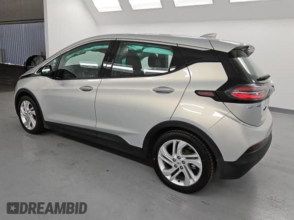 ✅ 2023 Chevrolet Bolt EV 1LT • VIN: 1G1FW6S05P4196814 • Lot: 74000304. Wystawiony na Copart z przebiegiem 26 293 mil. Bezpłatny archiwum sprzedaży aukcyjnych z USA i szczegółowy raport historii pojazdu na DreamBid. Zdjęcie 2.