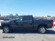 ✅ 2007 Chevrolet Silverado 1500 1LT • VIN: 2GCEC13J771553248 • Lot: 42212718. Wystawiony na IAAI z przebiegiem 206 338 mil. Bezpłatny archiwum sprzedaży aukcyjnych z USA i szczegółowy raport historii pojazdu na DreamBid. Zdjęcie 14.