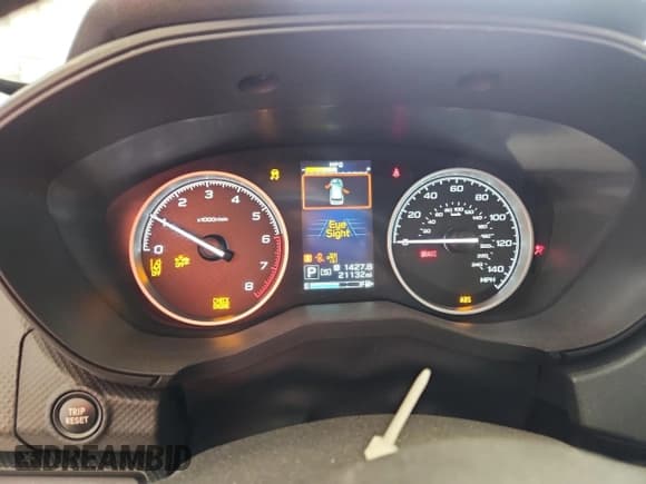 ✅ 2022 Subaru Forester Premium • VIN: JF2SKAEC3NH458329 • Lot: 81903995. Wystawiony na Copart z przebiegiem 21 132 mil. Bezpłatny archiwum sprzedaży aukcyjnych z USA i szczegółowy raport historii pojazdu na DreamBid. Zdjęcie 9.