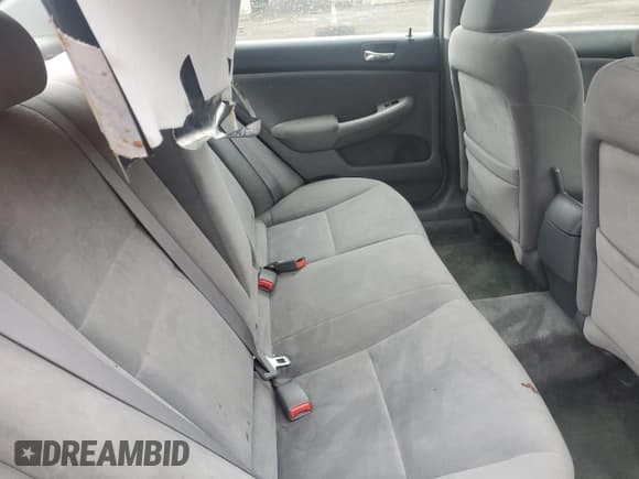 ✅ 2005 Honda Accord EX • VIN: 1HGCM56775A045779 • Lot: 82780505. Listed on Copart with 262,433 mi. Free auction sales archive from the USA and detailed vehicle history report at DreamBid. Image 10.