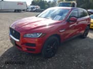 ✅ 2019 Jaguar F-Pace 25t Premium • VIN: SADCJ2GX7KA367844 • Lot: 43490679. Wystawiony na IAAI z przebiegiem 80 486 mil. Bezpłatny archiwum sprzedaży aukcyjnych z USA i szczegółowy raport historii pojazdu na DreamBid. Zdjęcie 2.