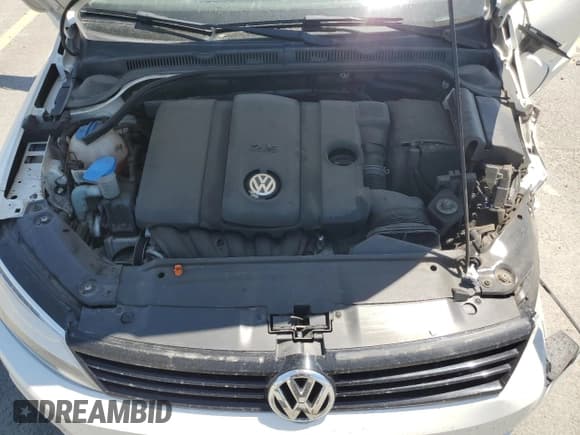 ✅ 2011 Volkswagen Jetta SE • VIN: 3VWBZ7AJ7BM309850 • Лот: 63804075. Опубликован ранее на Copart с пробегом 137 456 миль. Бесплатный доступ к архиву аукционных продаж из США и подробный отчёт об истории автомобиля на DreamBid. Изображение 11.