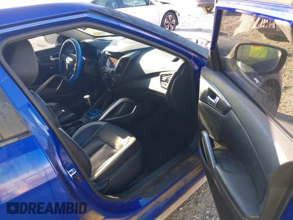 ✅ 2013 Hyundai Veloster Turbo • VIN: KMHTC6AE5DU100526 • Lot: 43467776. Listed on IAAI with 129,760 mi. Free auction sales archive from the USA and detailed vehicle history report at DreamBid. Image 5.