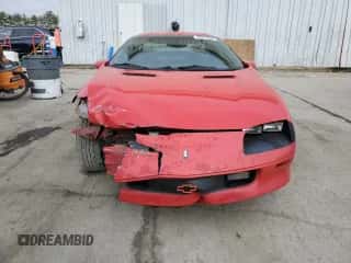 1995 Chevrolet Camaro z VIN 2G1FP22S1S2181409, wystawiony jako Copart lot #49273555 z przebiegiem 112 589 mil mil oraz Czysty tytuł • Clean title. Historia ofert i sprzedaży dostępna na DreamBid. Obrazek 5.