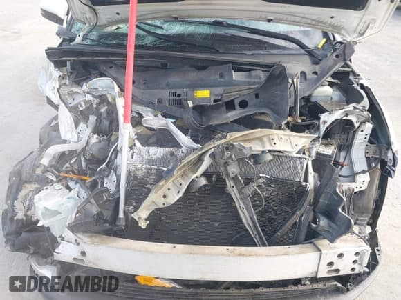 ✅ 2015 Toyota Highlander Limited • VIN: 5TDDKRFH0FS093864 • Lot: 43226200. Listed on IAAI with 153,681 mi. Free auction sales archive from the USA and detailed vehicle history report at DreamBid. Image 10.