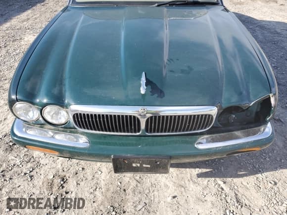 ✅ 2002 Jaguar XJ 8 • VIN: SAJDA14CX2LF40535 • Лот: 78708334. Опубликован ранее на Copart с пробегом 74 862 миль. Бесплатный доступ к архиву аукционных продаж из США и подробный отчёт об истории автомобиля на DreamBid. Изображение 11.