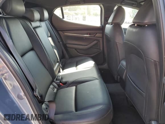 ✅ 2019 Mazda 3 • VIN: JM1BPALM6K1106362 • Lot: 84400045. Listed on Copart with 57,404 mi. Free auction sales archive from the USA and detailed vehicle history report at DreamBid. Image 10.