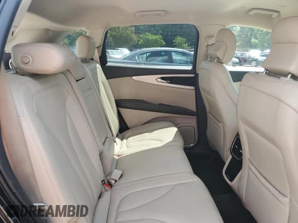 ✅ 2019 Lincoln Nautilus Standard • VIN: 2LMPJ6J95KBL46705 • Lot: 69408174. Listed on Copart with 73,322 mi. Free auction sales archive from the USA and detailed vehicle history report at DreamBid. Image 10.