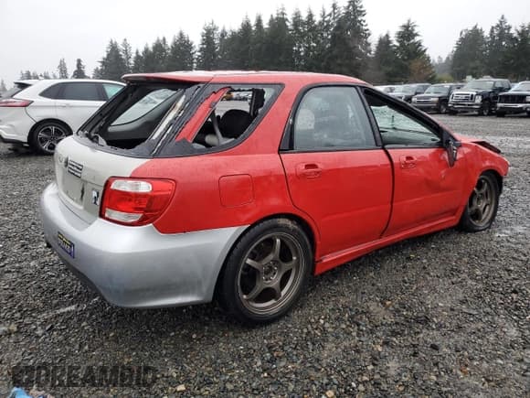 ✅ 2005 Saab 9-2X Linear • VIN: JF4GG616X5H052883 • Lot: 85338854. Wystawiony na Copart z przebiegiem 191 164 mil. Bezpłatny archiwum sprzedaży aukcyjnych z USA i szczegółowy raport historii pojazdu na DreamBid. Zdjęcie 3.