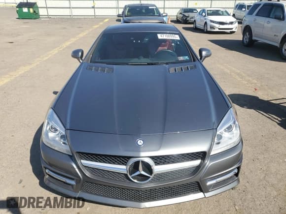 ✅ 2016 Mercedes-Benz SLK 350 • VIN: WDDPK5HA0GF117609 • Lot: 47100995. Wystawiony na Copart z przebiegiem 41 556 mil. Bezpłatny archiwum sprzedaży aukcyjnych z USA i szczegółowy raport historii pojazdu na DreamBid. Zdjęcie 5.