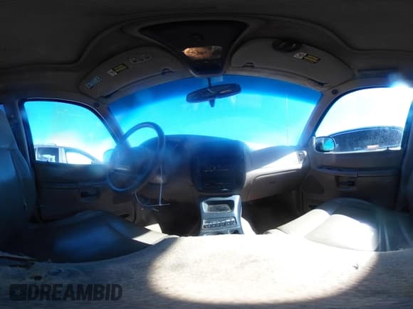 ✅ 2000 Ford Explorer Eddie Bauer • VIN: 1FMDU74E6YZB25124 • Lot: 41705960. Wystawiony na IAAI z przebiegiem 204 513 mil. Bezpłatny archiwum sprzedaży aukcyjnych z USA i szczegółowy raport historii pojazdu na DreamBid. Zdjęcie 18.