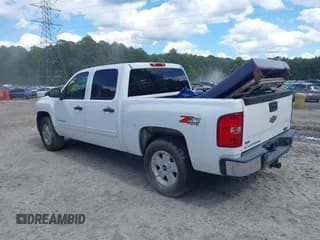 ✅ 2010 Chevrolet Silverado 1500 • VIN: 3GCRKSE26AG107221 • Lot: 42333051. Wystawiony na IAAI z przebiegiem 357 091 mil. Bezpłatny archiwum sprzedaży aukcyjnych z USA i szczegółowy raport historii pojazdu na DreamBid. Zdjęcie 3.