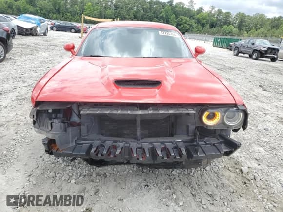 ✅ 2019 Dodge Challenger R/T • VIN: 2C3CDZBT1KH557161 • Lot: 57725704. Wystawiony na Copart z przebiegiem 46 783 mil. Bezpłatny archiwum sprzedaży aukcyjnych z USA i szczegółowy raport historii pojazdu na DreamBid. Zdjęcie 5.