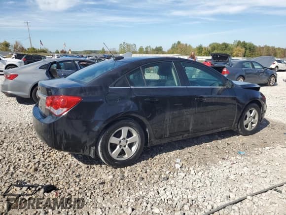 ✅ 2016 Chevrolet Cruze LT • VIN: 1G1PE5SB4G7178872 • Lot: 84548785. Listed on Copart with 118,230 mi. Free auction sales archive from the USA and detailed vehicle history report at DreamBid. Image 3.