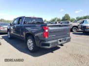 ✅ 2021 Chevrolet Silverado 1500 Custom • VIN: 1GCRYBEK3MZ302101 • Lot: 64446014. Wystawiony na Copart z przebiegiem 49 027 mil. Bezpłatny archiwum sprzedaży aukcyjnych z USA i szczegółowy raport historii pojazdu na DreamBid. Zdjęcie 2.