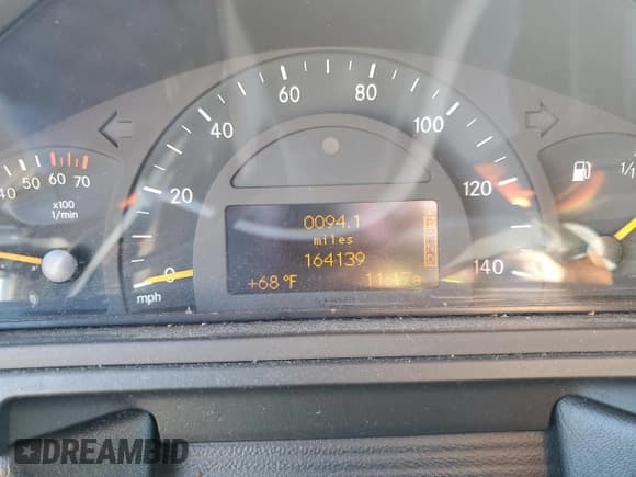 ✅ 2003 Mercedes-Benz G 500 • VIN: WDCYR49E63X142390 • Lot: 43551485. Wystawiony na Copart z przebiegiem 164 139 mil. Bezpłatny archiwum sprzedaży aukcyjnych z USA i szczegółowy raport historii pojazdu na DreamBid. Zdjęcie 9.