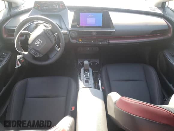 2024 Toyota Prius SE с VIN JTDACACU0R3027324, выставлен на аукционе Copart как лот 41729955 с пробегом 695 миль миль и Списание • Salvage title. История ставок и продаж доступна на DreamBid. Изображение 8.