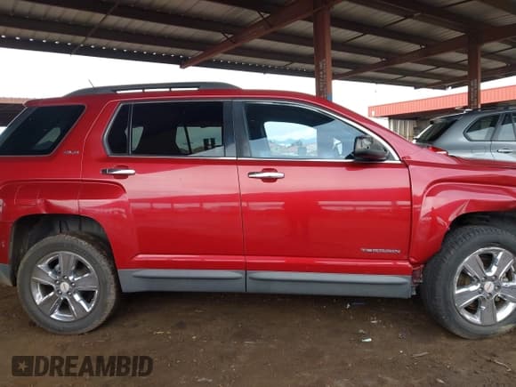 ✅ 2014 GMC Terrain SLE • VIN: 2GKFLRE30E6131943 • Lot: 43749573. Listed on IAAI with 124,831 mi. Free auction sales archive from the USA and detailed vehicle history report at DreamBid. Image 13.