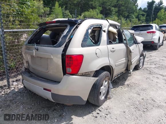 ✅ 2009 Pontiac Torrent • VIN: 2CKDL33F796217696 • Lot: 42592851. Wystawiony na IAAI z przebiegiem Nie podano. Bezpłatny archiwum sprzedaży aukcyjnych z USA i szczegółowy raport historii pojazdu na DreamBid. Zdjęcie 4.