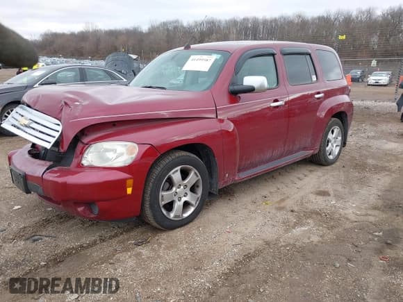 ✅ 2006 Chevrolet HHR LT • VIN: 3GNDA23D46S565854 • Lot: 41499587. Listed on IAAI with 49,930 mi. Free auction sales archive from the USA and detailed vehicle history report at DreamBid. Image 2.