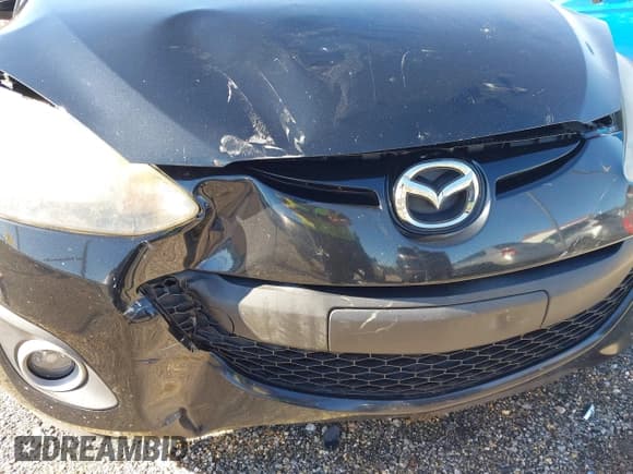 ✅ 2014 Mazda 2 Touring • VIN: JM1DE1LY7E0185827 • Лот: 43493257. Опубликован ранее на IAAI с пробегом 163 383 миль. Бесплатный доступ к архиву аукционных продаж из США и подробный отчёт об истории автомобиля на DreamBid. Изображение 6.