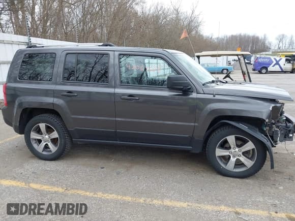 ✅ 2017 Jeep Patriot High Altitude • VIN: 1C4NJRFB9HD195536 • Lot: 42059608. Listed on IAAI with 105,342 mi. Free auction sales archive from the USA and detailed vehicle history report at DreamBid. Image 13.