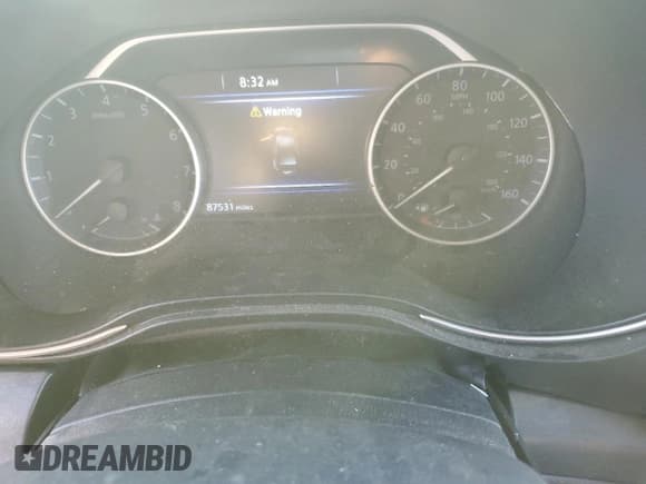 ✅ 2019 Nissan Maxima Platinum • VIN: 1N4AA6AV4KC362550 • Lot: 85938945. Wystawiony na Copart z przebiegiem 87 531 mil. Bezpłatny archiwum sprzedaży aukcyjnych z USA i szczegółowy raport historii pojazdu na DreamBid. Zdjęcie 9.