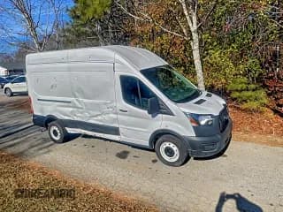 ✅ 2022 Ford Transit Cargo • VIN: 1FTBR1X8XNKA72657 • Lot: 96792715. Listed on Copart with 81,780 mi. Free auction sales archive from the USA and detailed vehicle history report at DreamBid. Image 1.