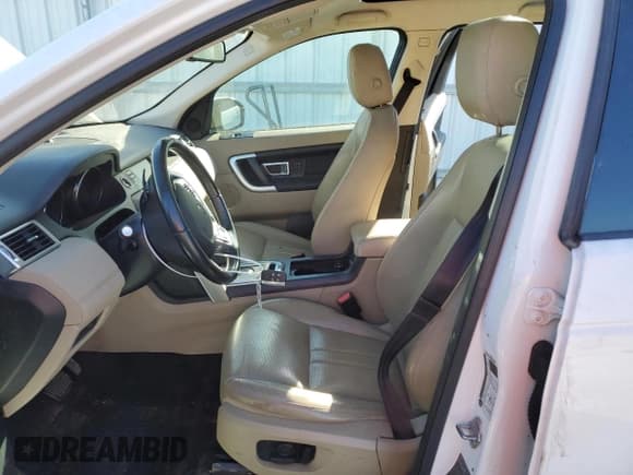 ✅ 2018 Land Rover Discovery Sport HSE • VIN: SALCR2RX5JH747670 • Lot: 92377095. Listed on Copart with 135,259 mi. Free auction sales archive from the USA and detailed vehicle history report at DreamBid. Image 7.