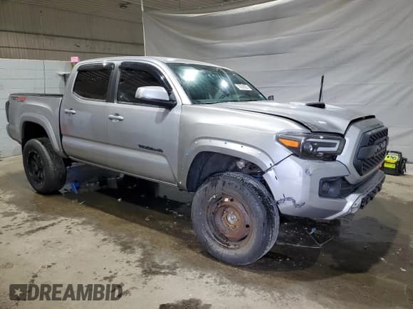 ✅ 2017 Toyota Tacoma SR5 • VIN: 3TMCZ5AN5HM089311 • Lot: 70839025. Listed on Copart with 132,690 mi. Free auction sales archive from the USA and detailed vehicle history report at DreamBid. Image 4.
