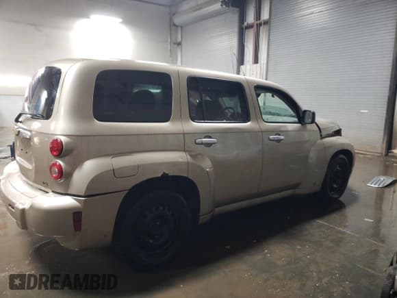 ✅ 2006 Chevrolet HHR LS • VIN: 3GNDA13D36S582946 • Lot: 83590174. Listed on Copart with 215,499 mi. Free auction sales archive from the USA and detailed vehicle history report at DreamBid. Image 3.