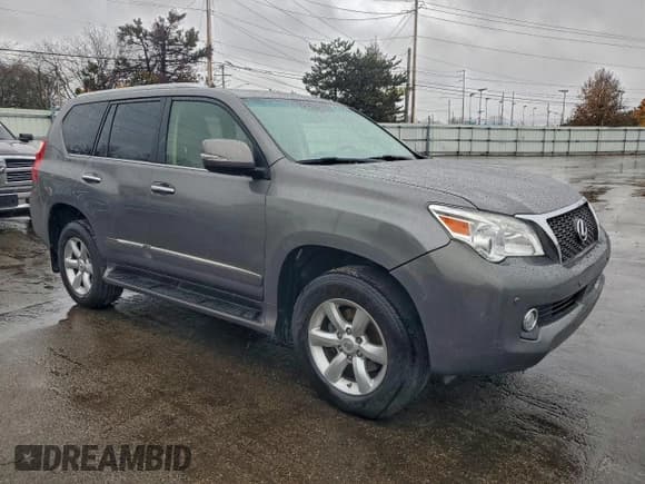 ✅ 2013 Lexus GX 460 • VIN: JTJBM7FX2D5051063 • Лот: 92753215. Опубликован ранее на Copart с пробегом 215 405 миль. Бесплатный доступ к архиву аукционных продаж из США и подробный отчёт об истории автомобиля на DreamBid. Изображение 4.